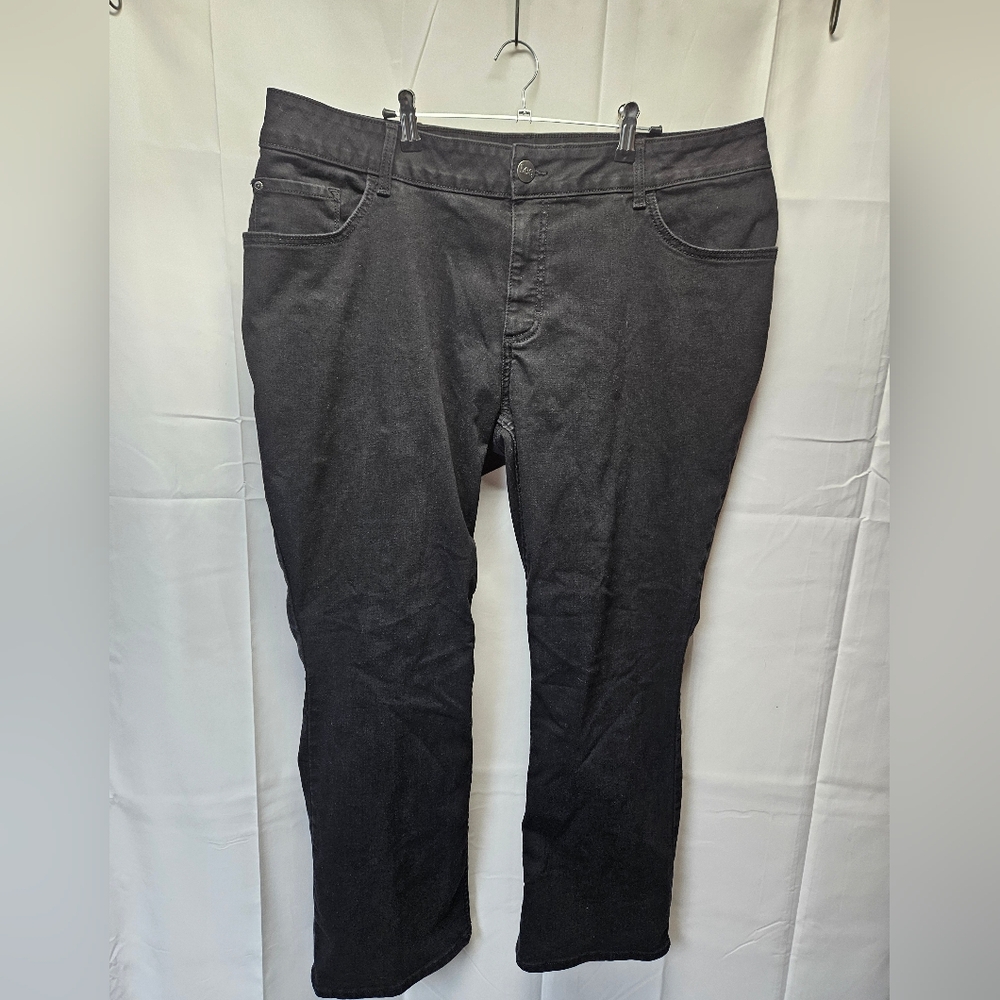 Classic Lee Black Women's Bootcut Jeans Sz 22P